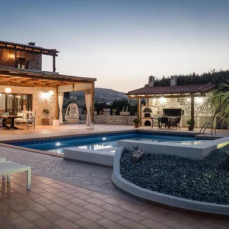 Agnes Villa, Unrivalled Living With Private Pool, By Thinkvilla * Pigí
